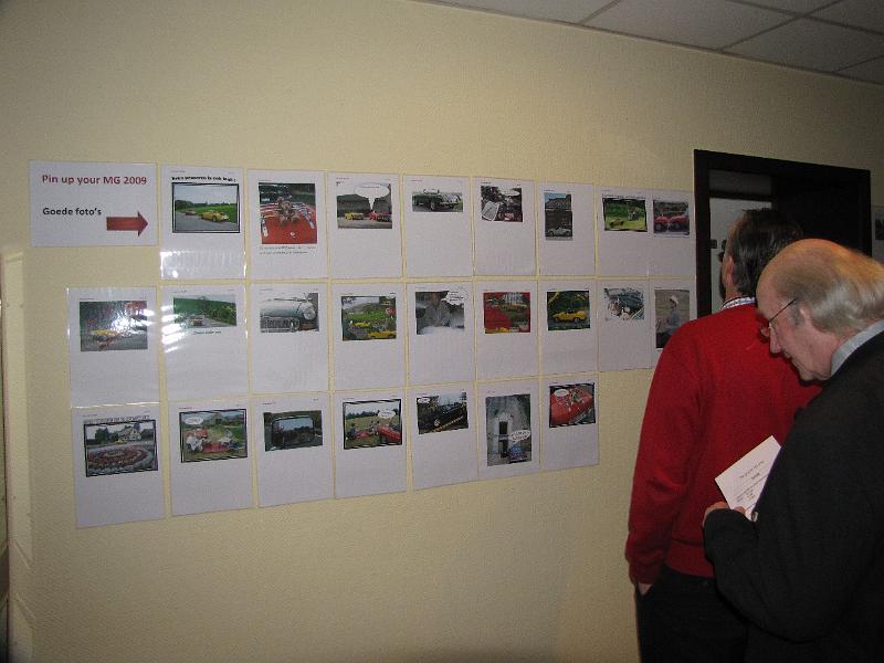 Er wordt ook door elk MG lid,  een keuze gemaakt in de ingestuurde foto's voor Pin Up Your MG.JPG